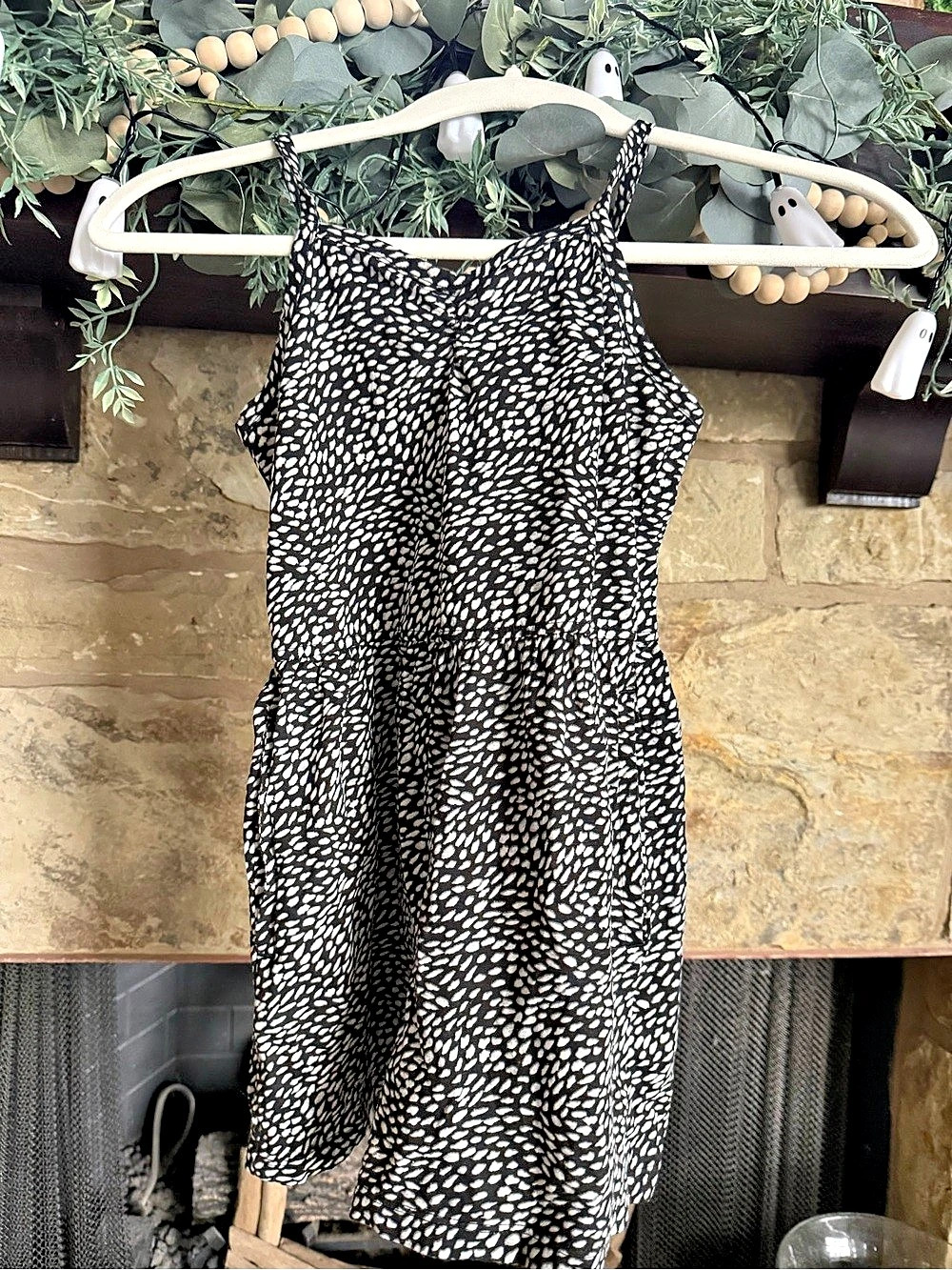 Old Navy Abstract Print Mini Skort Dress Size Medium (8)